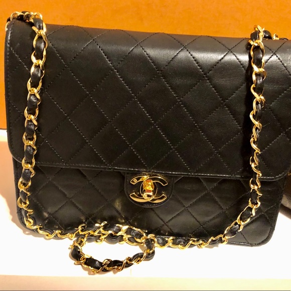 ❤️SOLD!!Authentic Chanel Black Matelasse CC Logo Bag - Picture 7 of 8